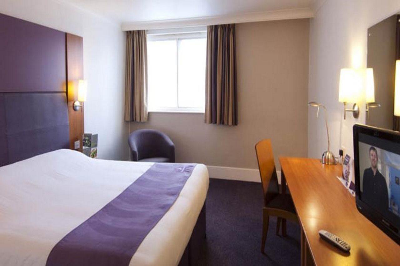 Premier Inn Newcastle Central Εξωτερικό φωτογραφία